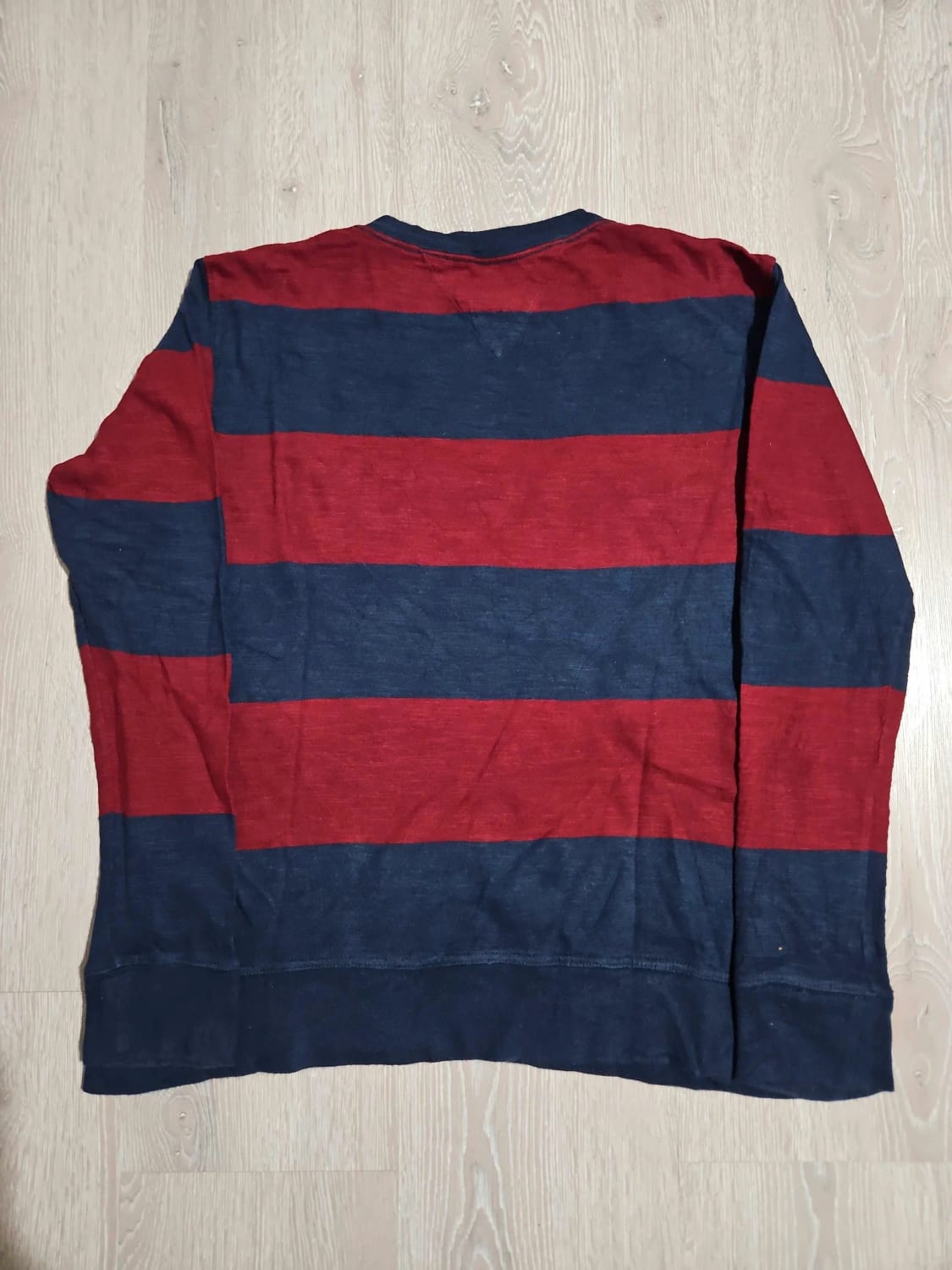 đź›’Pull Tommy Hilfiger 14 ans đź›’