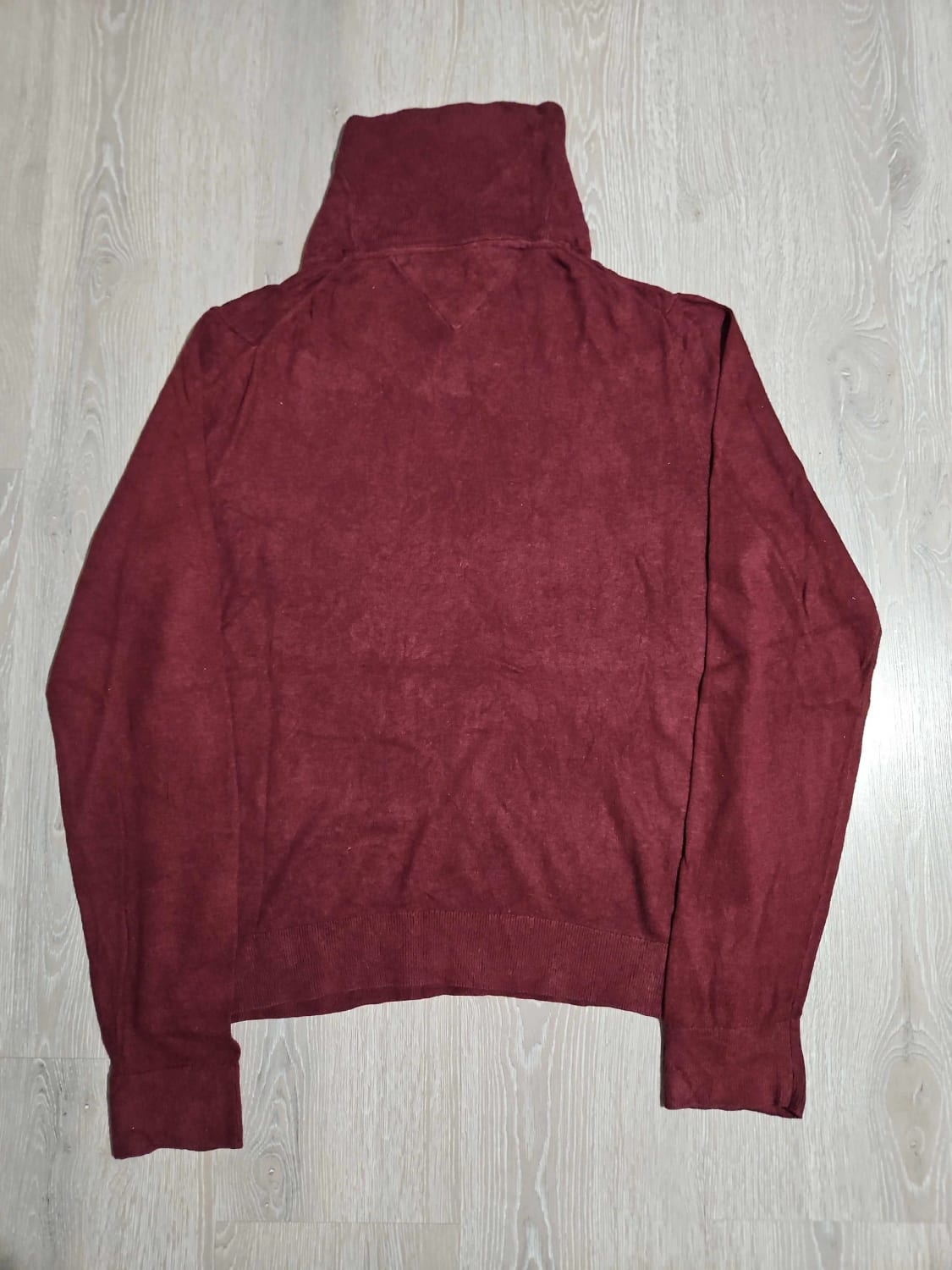 đź›’Pull Tommy Hilfiger Taille M Bordeauxđź›’