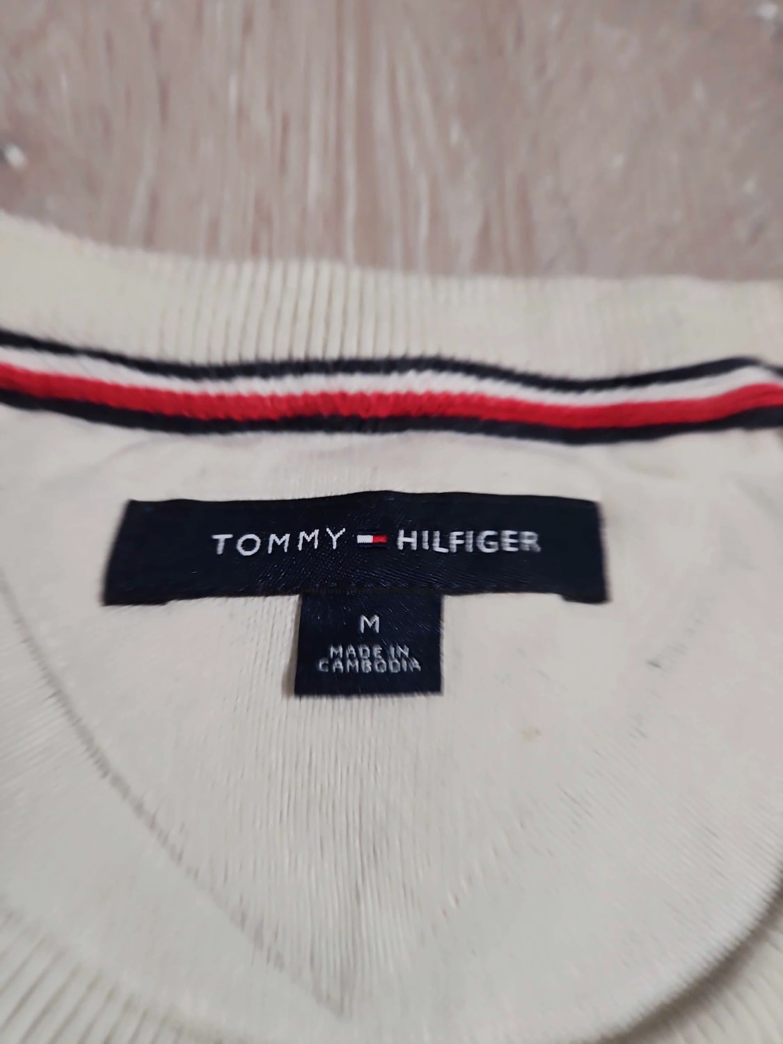 🛒Pull Tommy Hilfiger Taille M Crème Blanc Cassé🛒