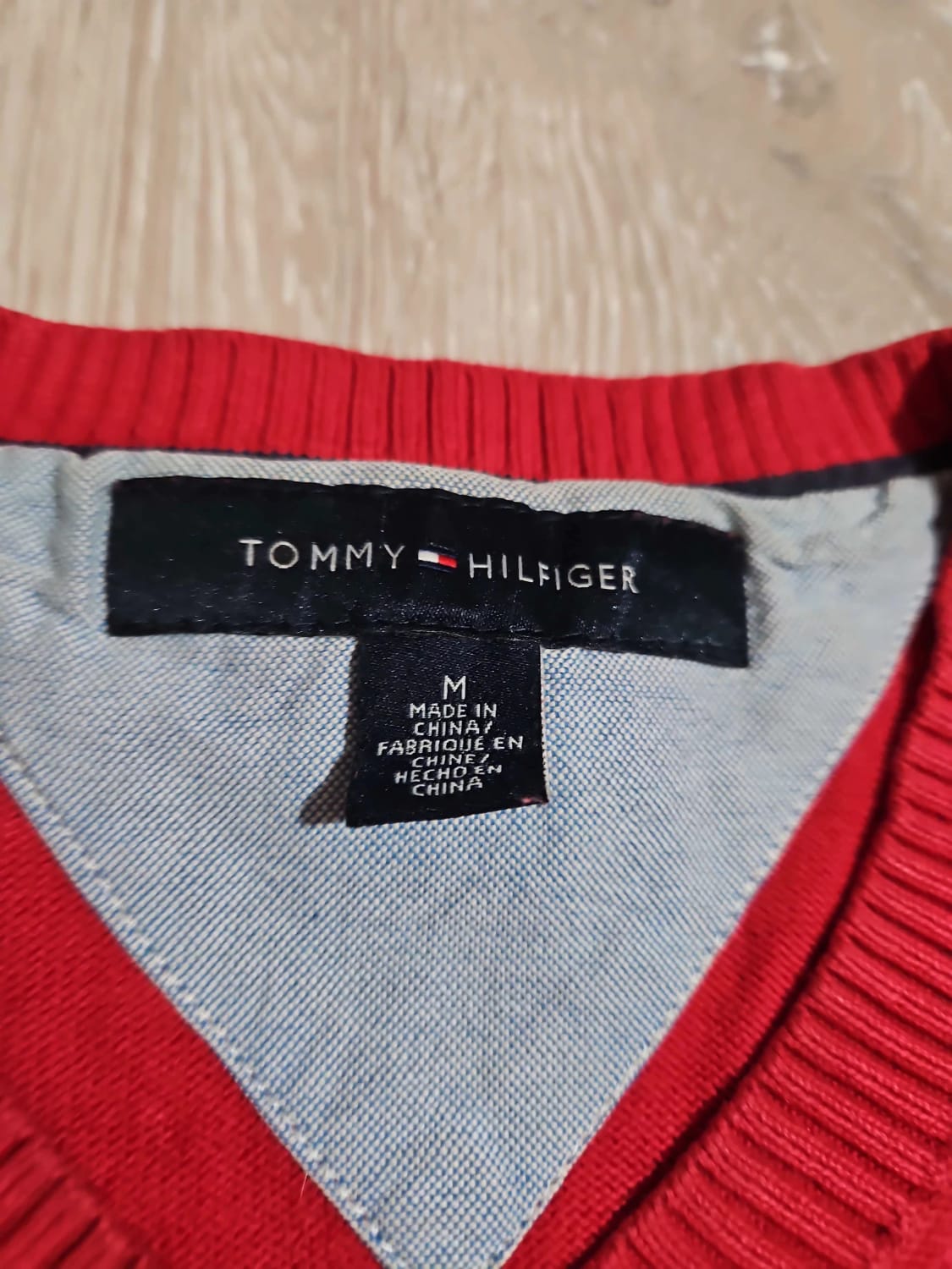 đź›’Pull Tommy Hilfiger Rouge Taille M đź›’
