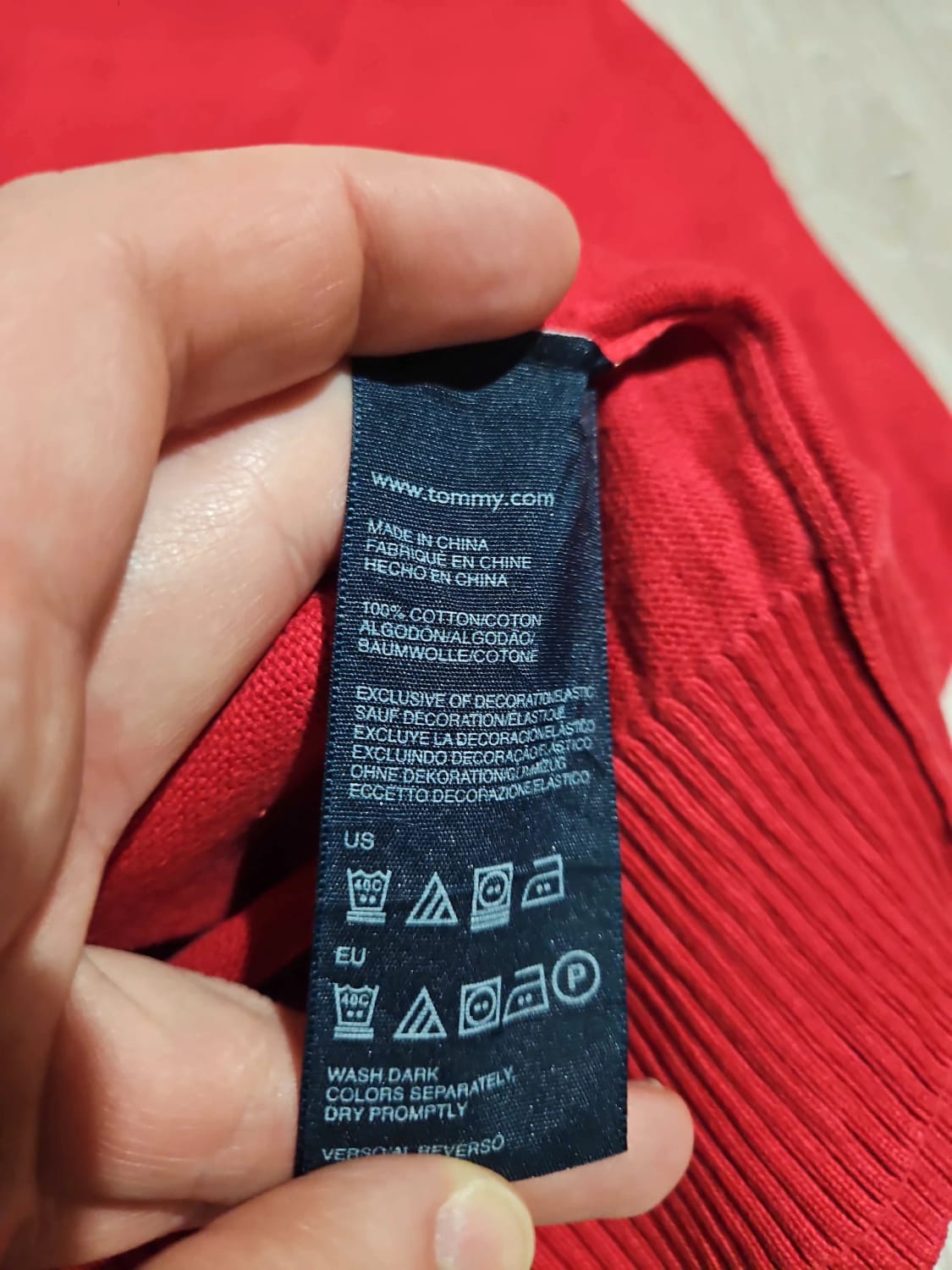 đź›’Pull Tommy Hilfiger Rouge Taille M đź›’