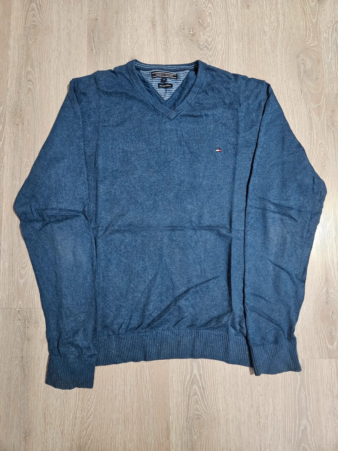 đź›’Pull Tommy Hilfiger bleu marine taille Mđź›’