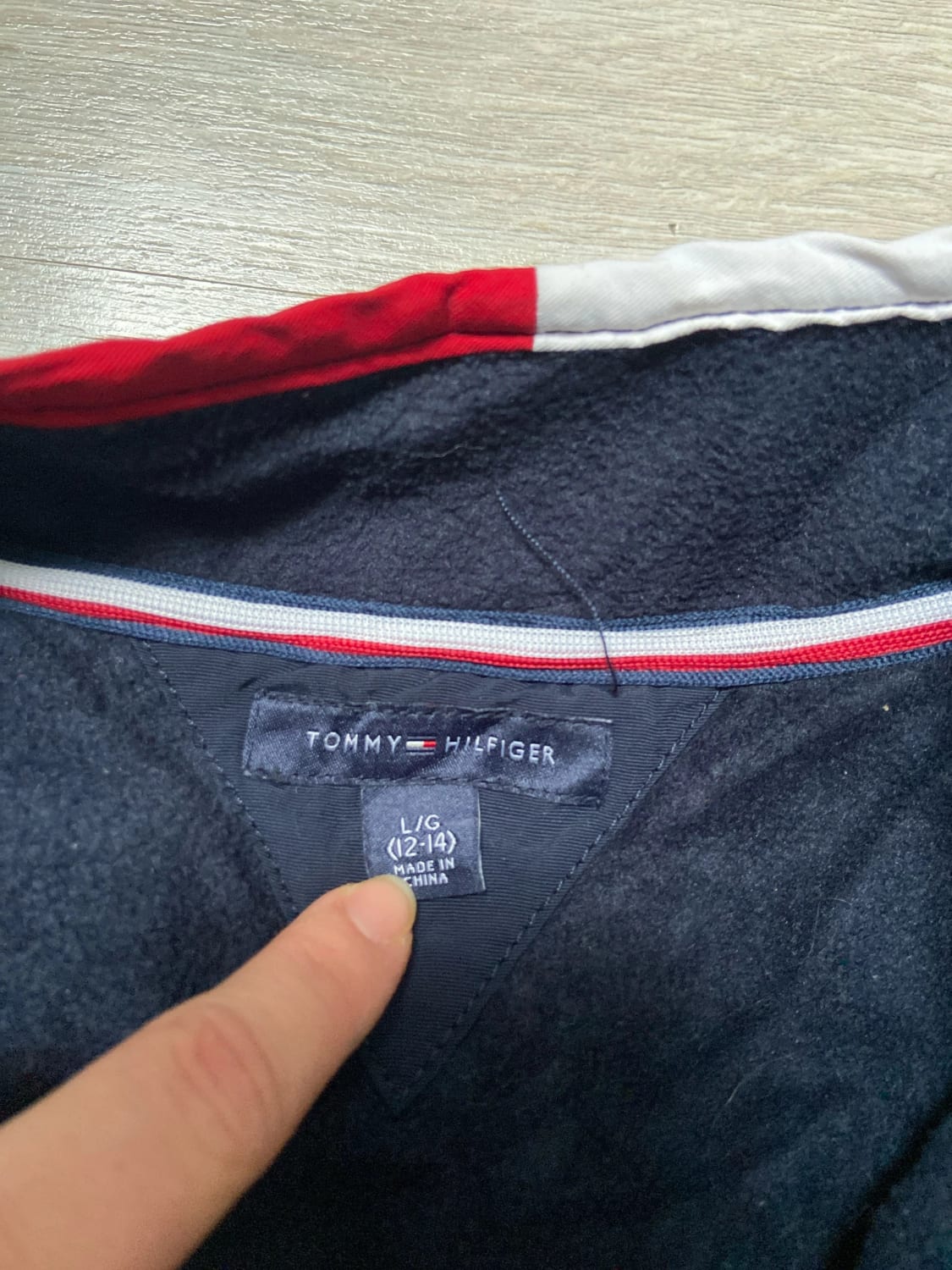 🛒Veste zippée Tommy Hilfiger 14 ans🛒