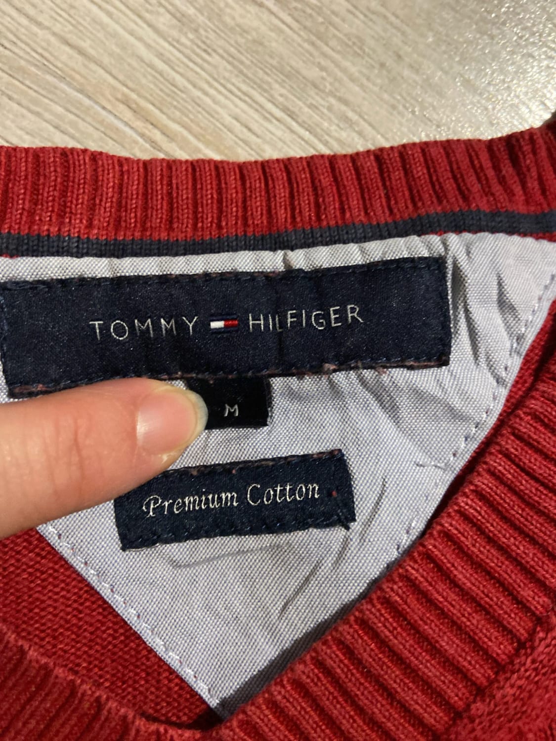 đź›’Pull Tommy Hilfiger Rouge Taille M đź›’