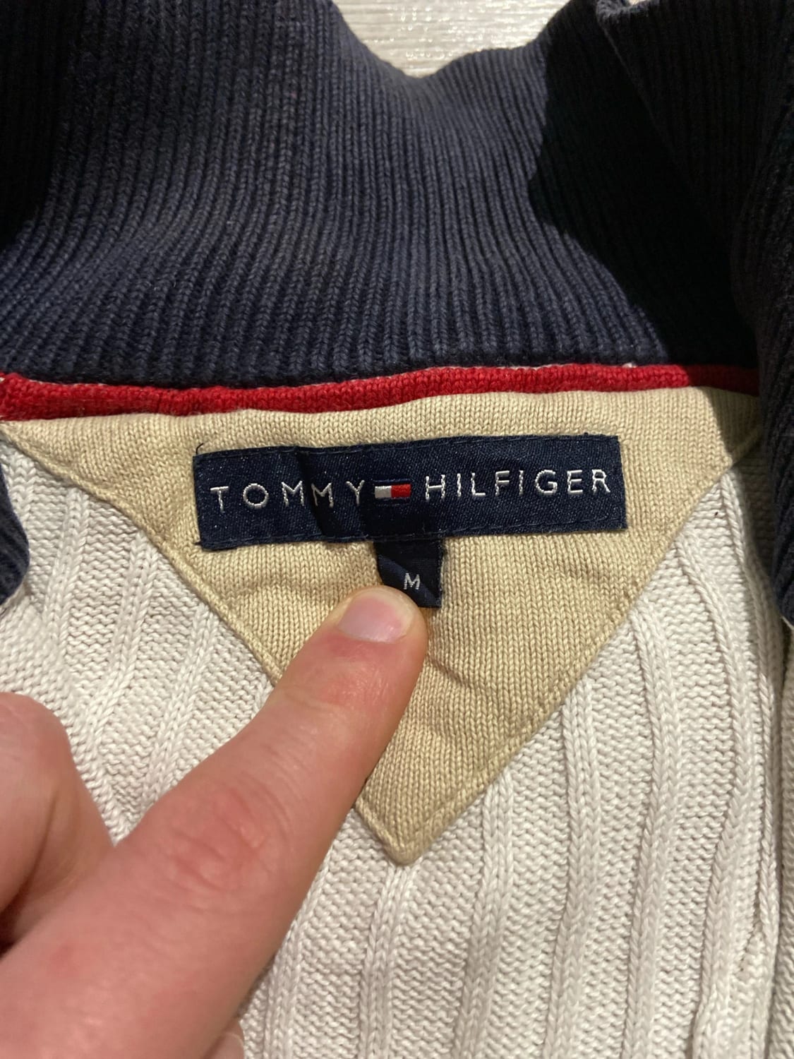 đź›’Pull Tommy Hilfiger Taille Mđź›’