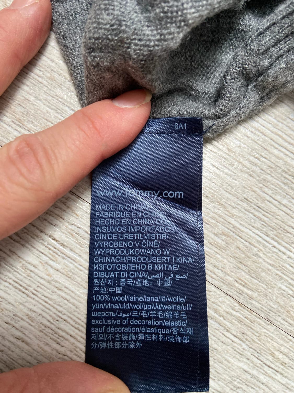 đź›’Pull Tommy Hilfiger XL Grisđź›’
