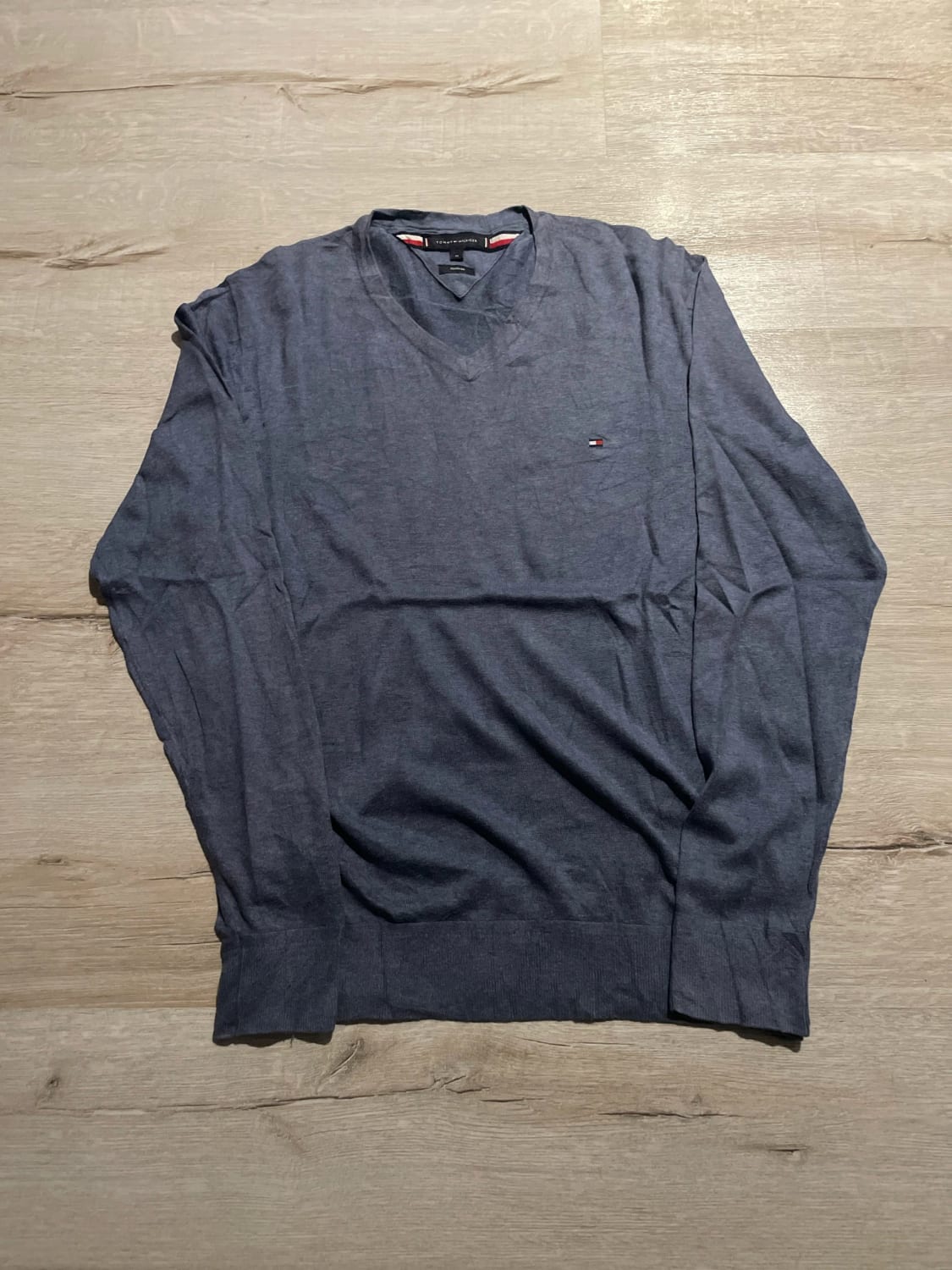 đź›’Pull Tommy Hilfiger col V M đź›’