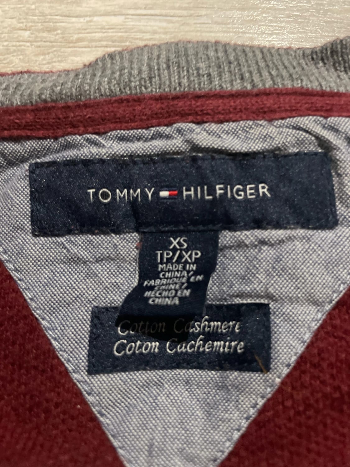 đź›’Pull Tommy Hilfiger XSđź›’