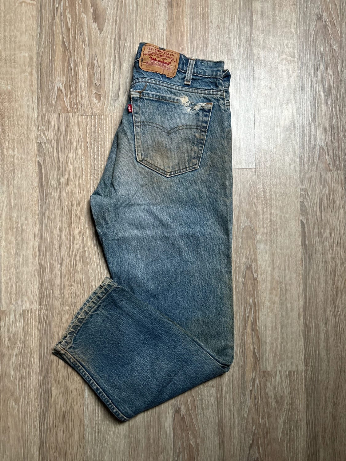 đź›’Jeans Levi's 505 W33 L29đź›’