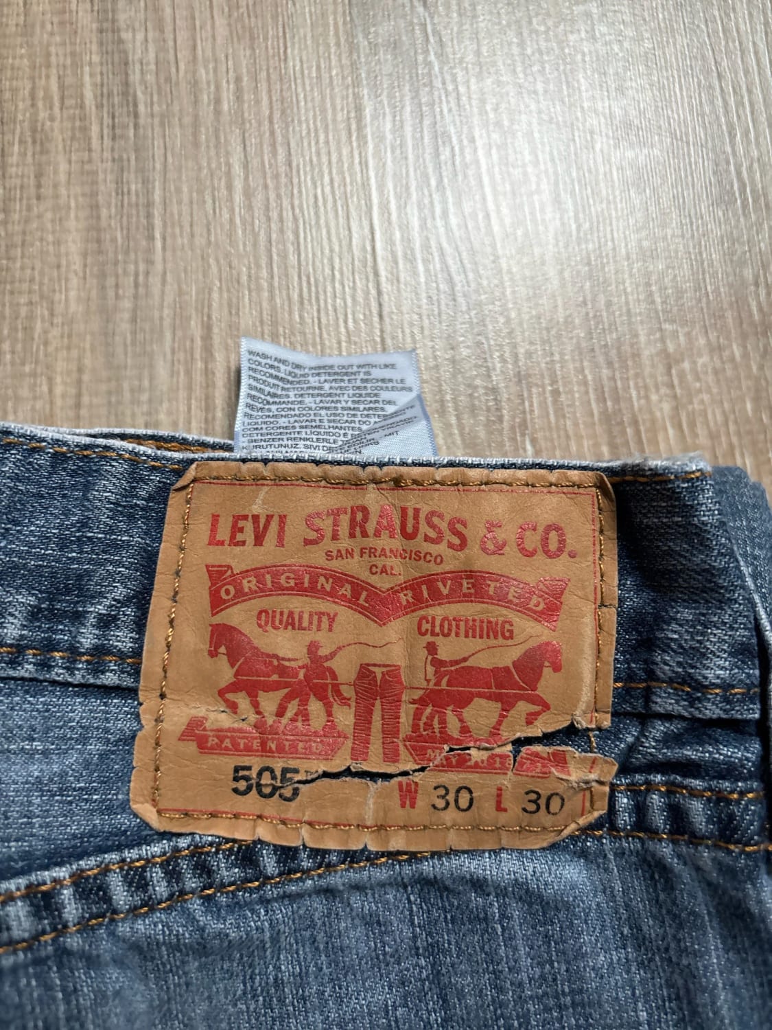 đź›’Jeans Levi's 505 W30 L30đź›’