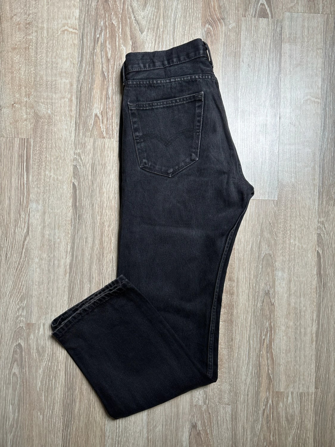 đź›’Jeans Levi's W33 L32đź›’