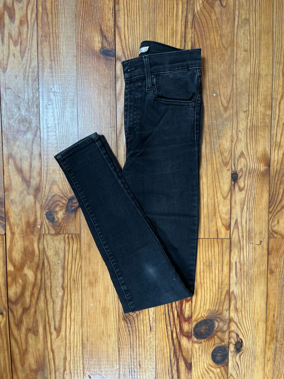 đź›’Jeans Levi's W27 L30đź›’
