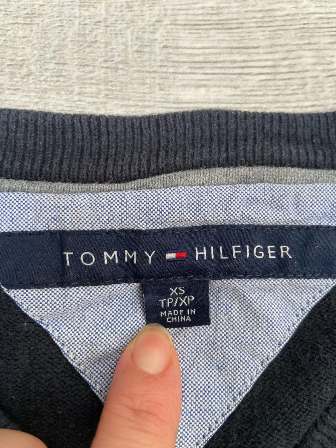 đź›’Pull Tommy Hilfiger XSđź›’