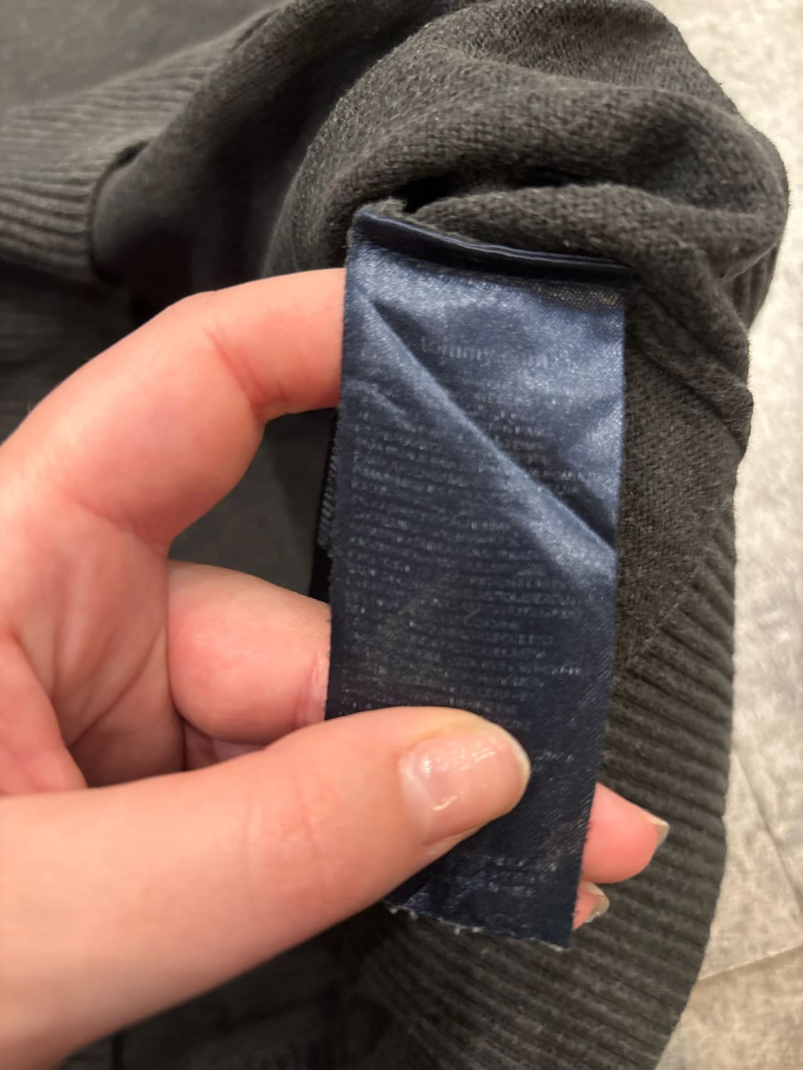đź›’Pull Tommy Hilfiger Taille Mđź›’