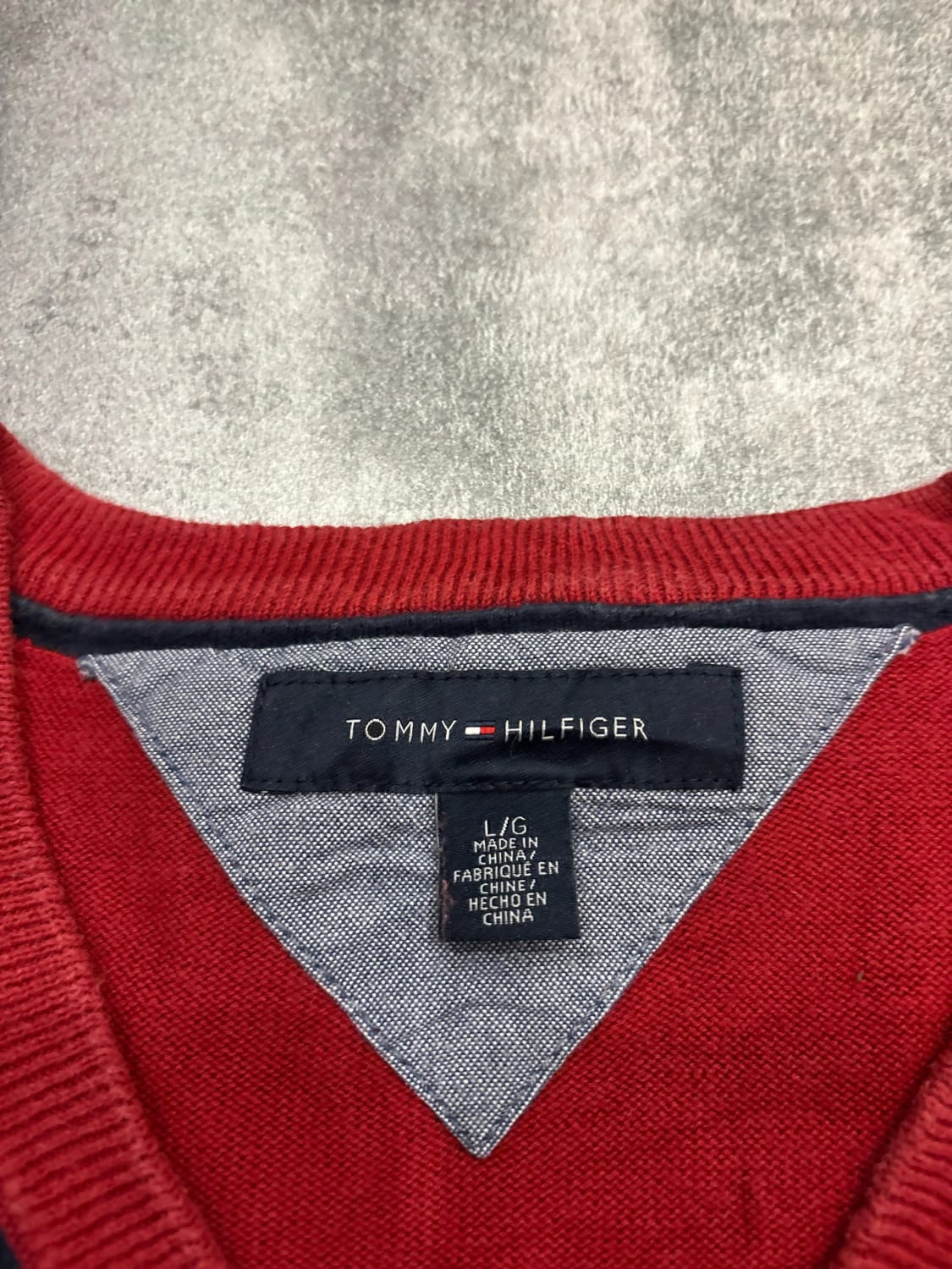 đź›’Pull Tommy Hilfiger Rouge et Bleu Marine - Taille Lđź›’