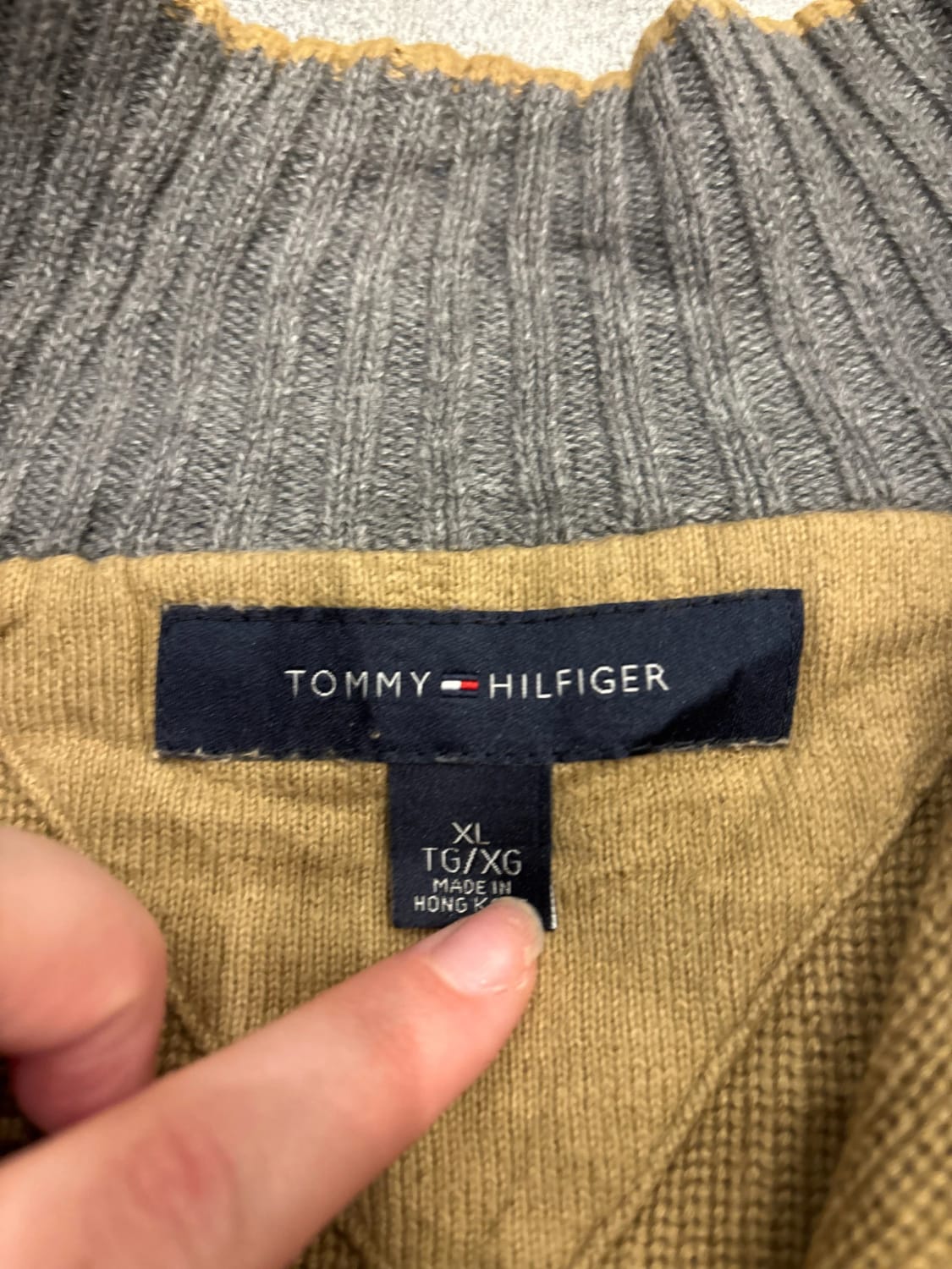 🛒Pull zippé Tommy Hilfiger XL🛒