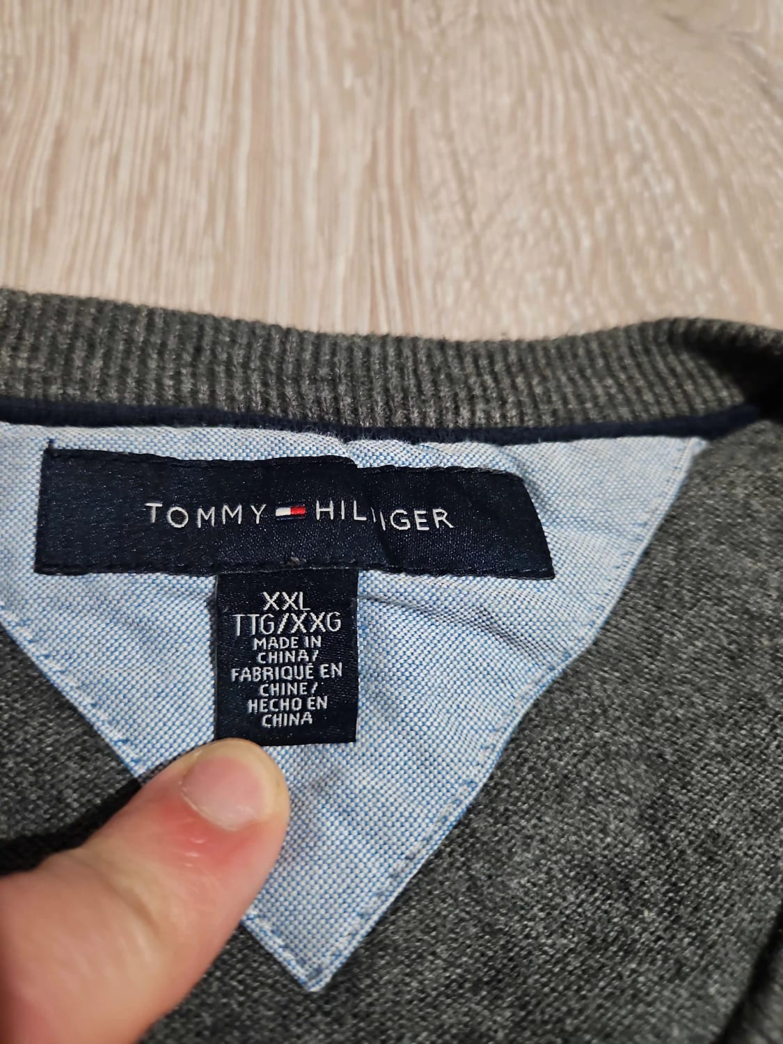đź›’Pull Tommy Hilfiger XXL Gris et Bleuđź›’