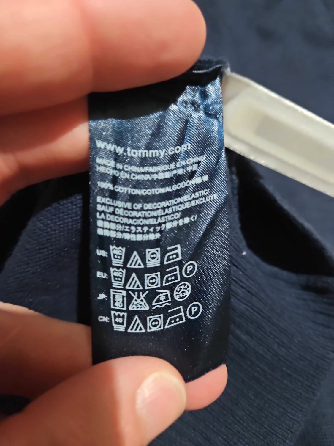 đź›’Pull Tommy Hilfiger Bleu Marine Taille Lđź›’