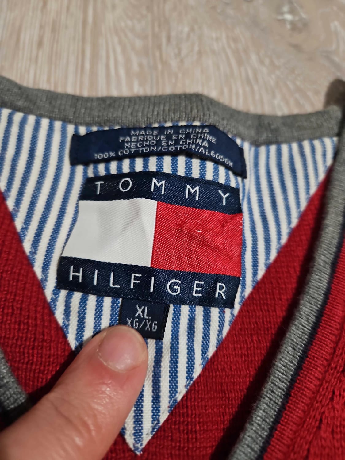 đź›’Gilet sans manches Tommy Hilfiger XLđź›’