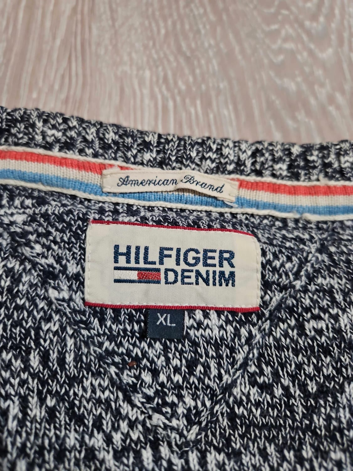 đź›’Pull Hilfiger Denim XLđź›’
