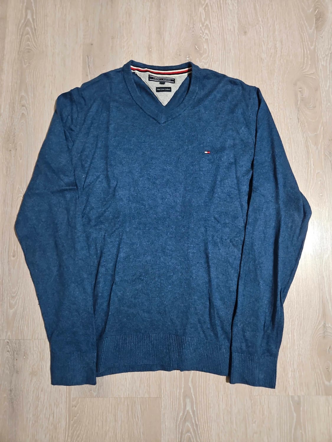 đź›’Pull Tommy Hilfiger Bleu Marine Taille Mđź›’