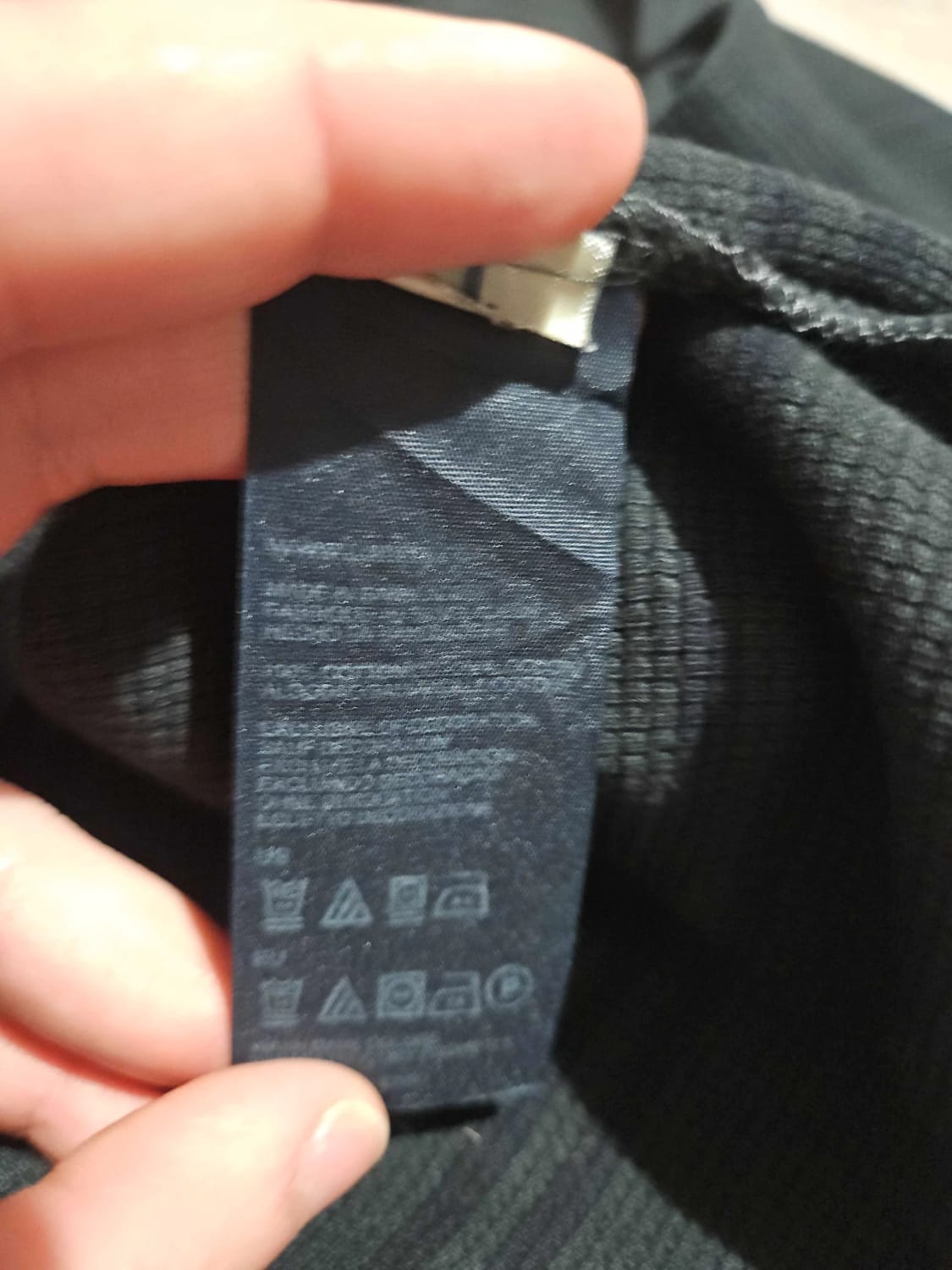 đź›’Pull Tommy Hilfiger L đź›’