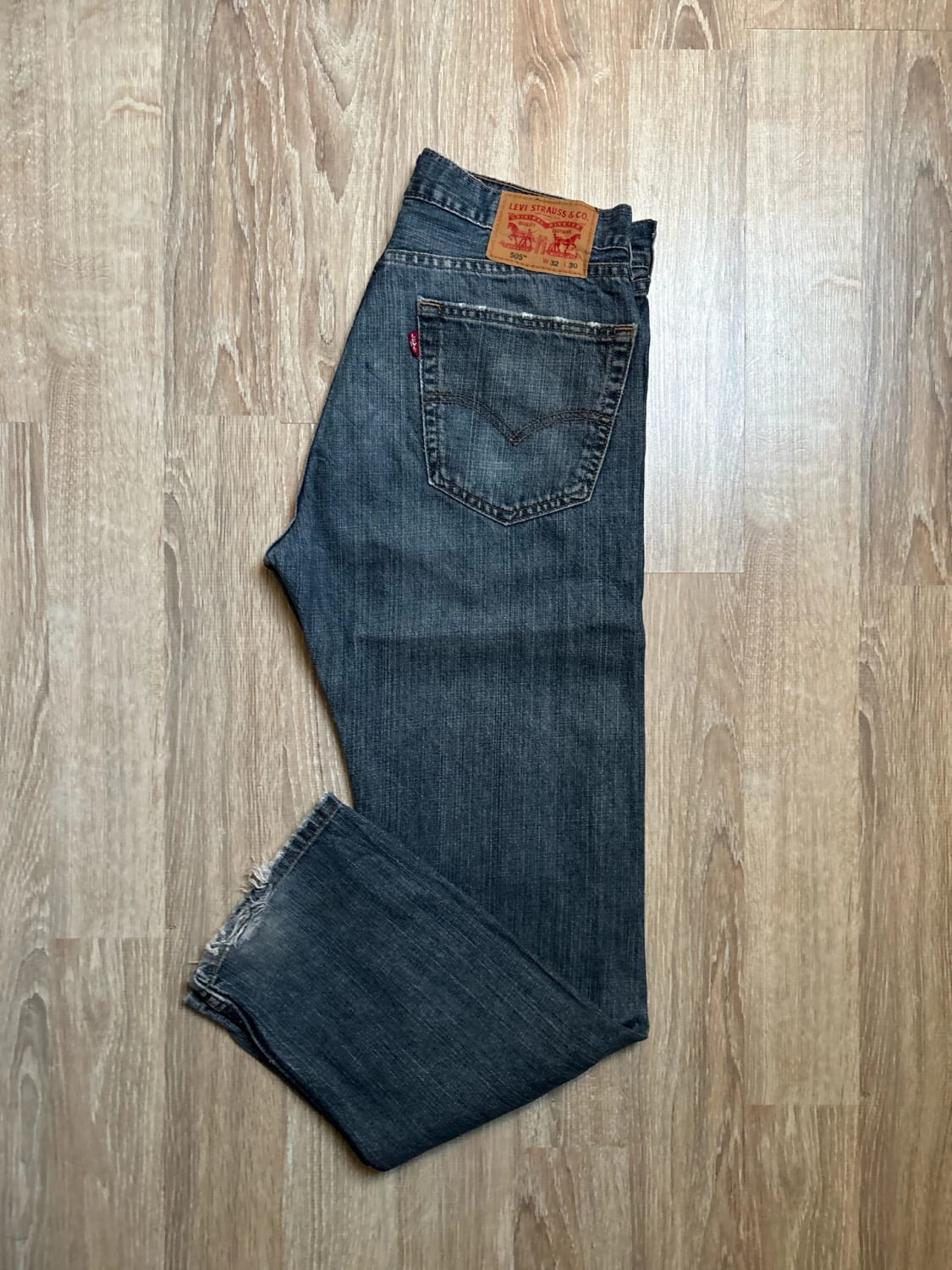 đź›’Jeans Levi's 505 W32 L30đź›’