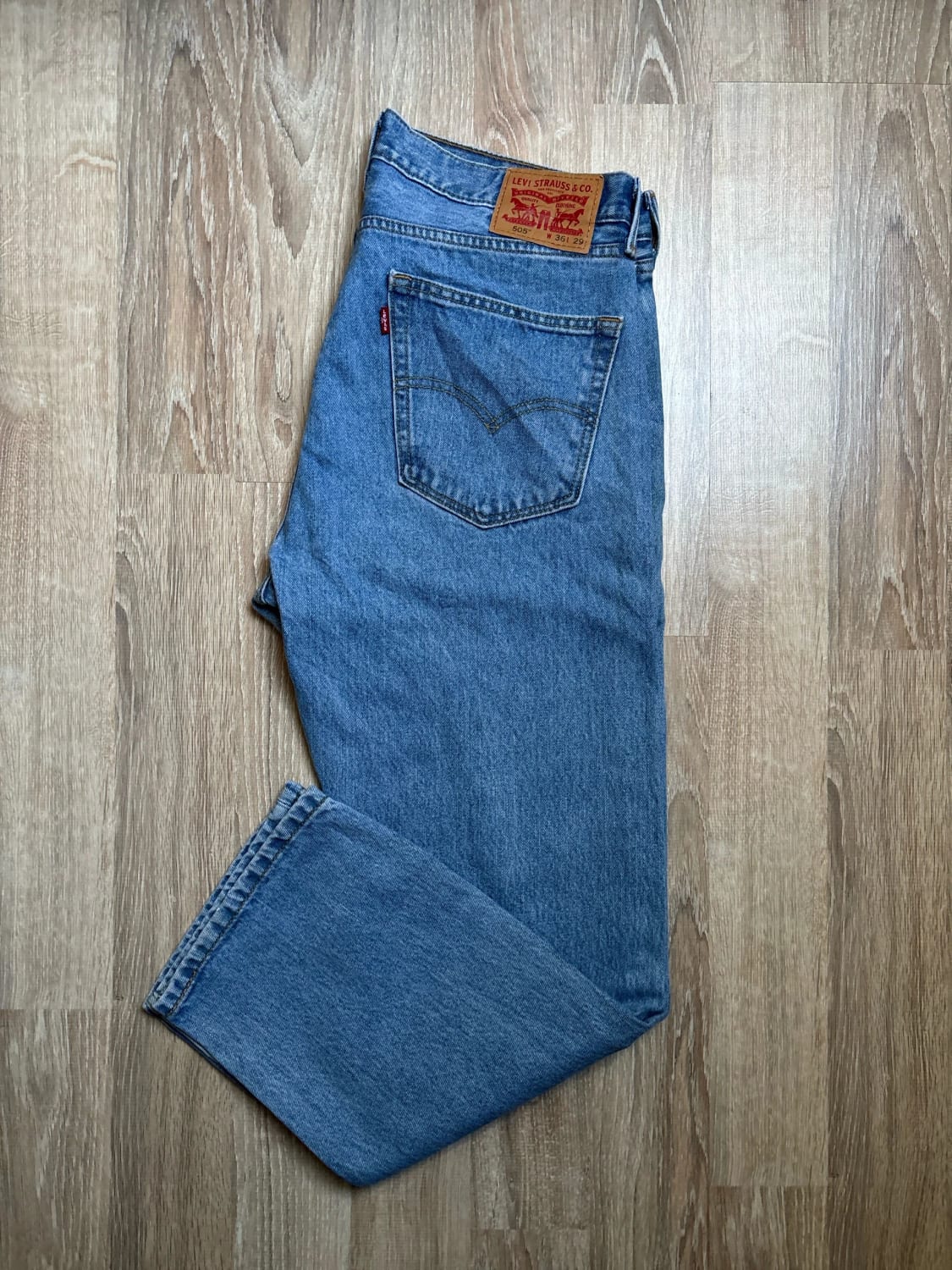 đź›’Jeans Levi's 505 W36 L29đź›’