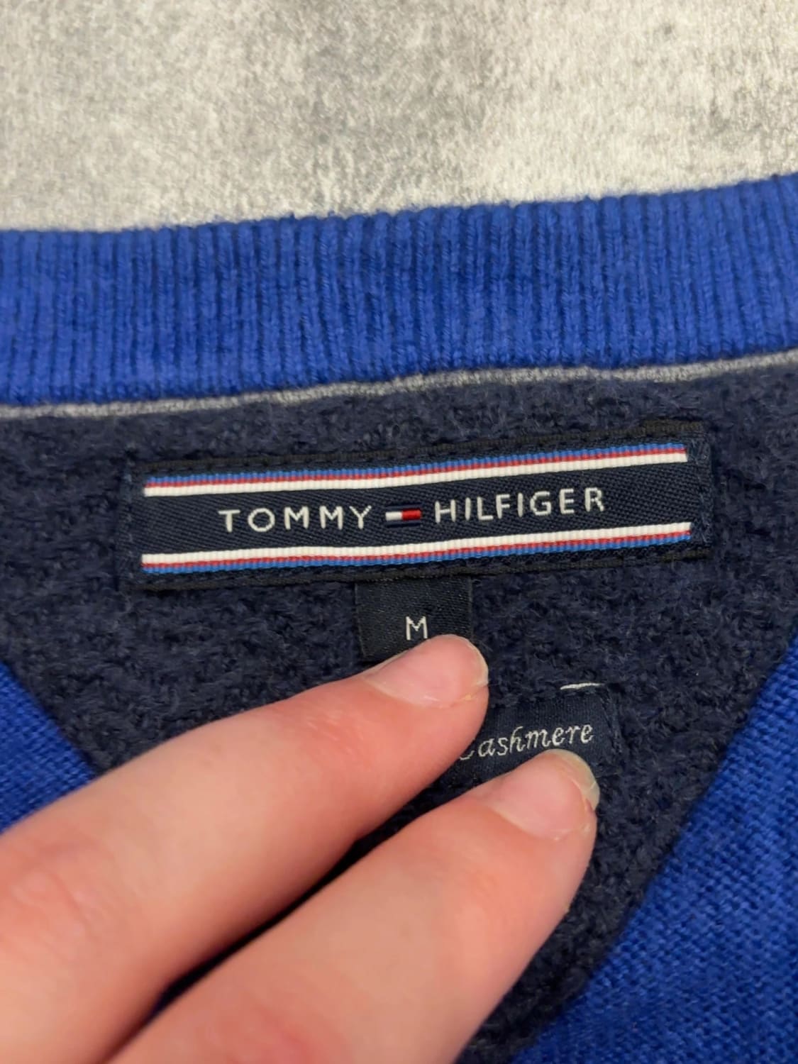 đź›’Pull Tommy Hilfiger Mđź›’