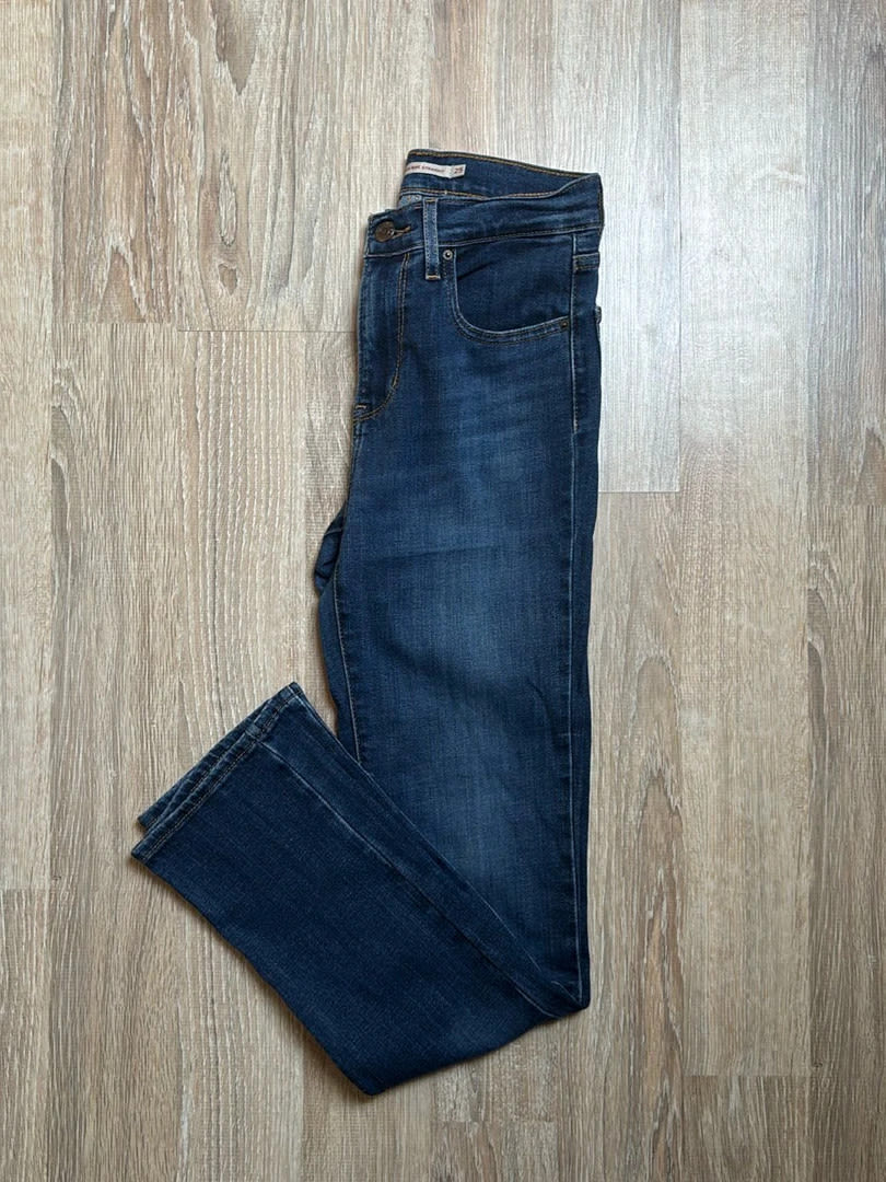 đź›’Jeans Levi's W25 L30đź›’