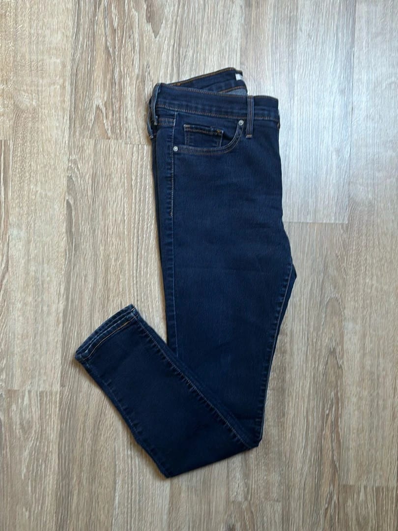 đź›’Jeans Levi's W29 L28đź›’