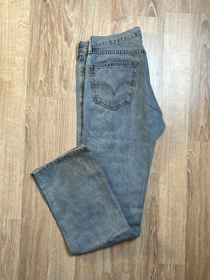 đź›’Jeans Levi's 505 W32 L32đź›’