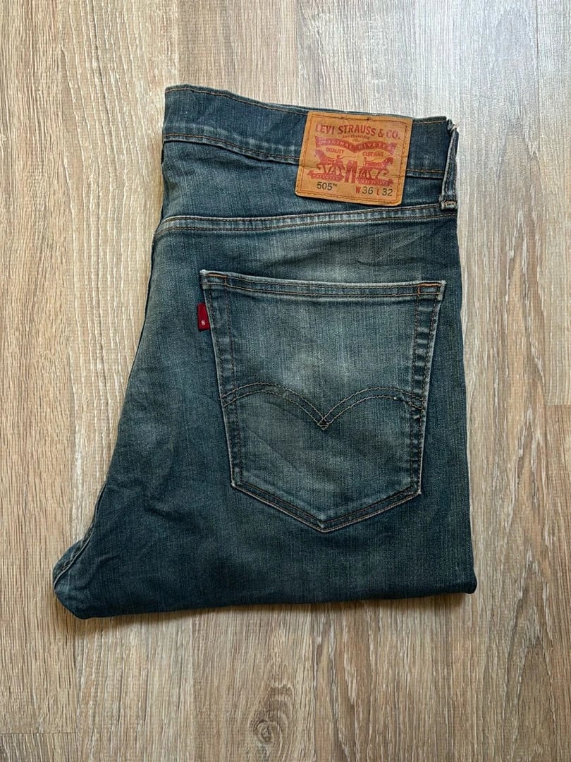 đź›’Jeans Levi's 505 W36 L32đź›’