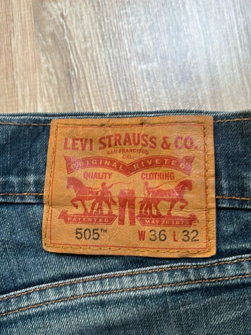 đź›’Jeans Levi's 505 W36 L32đź›’