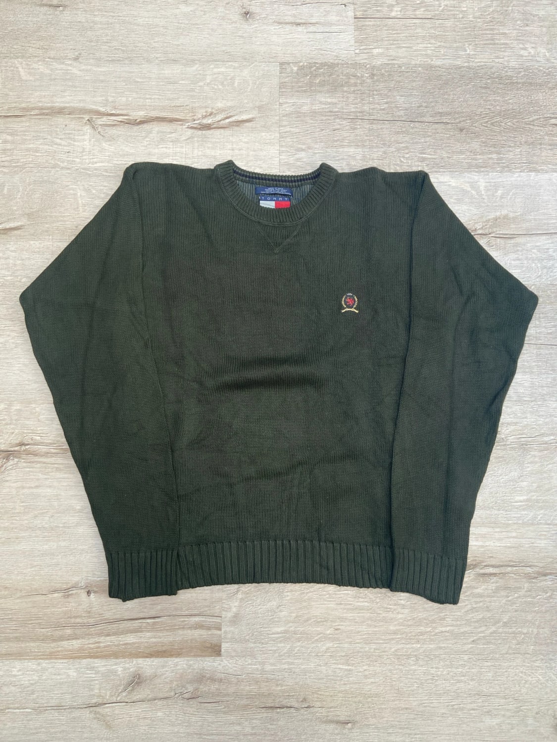 đź›’Pull Tommy Hilfiger Taille M Kaki Vintage đź›’