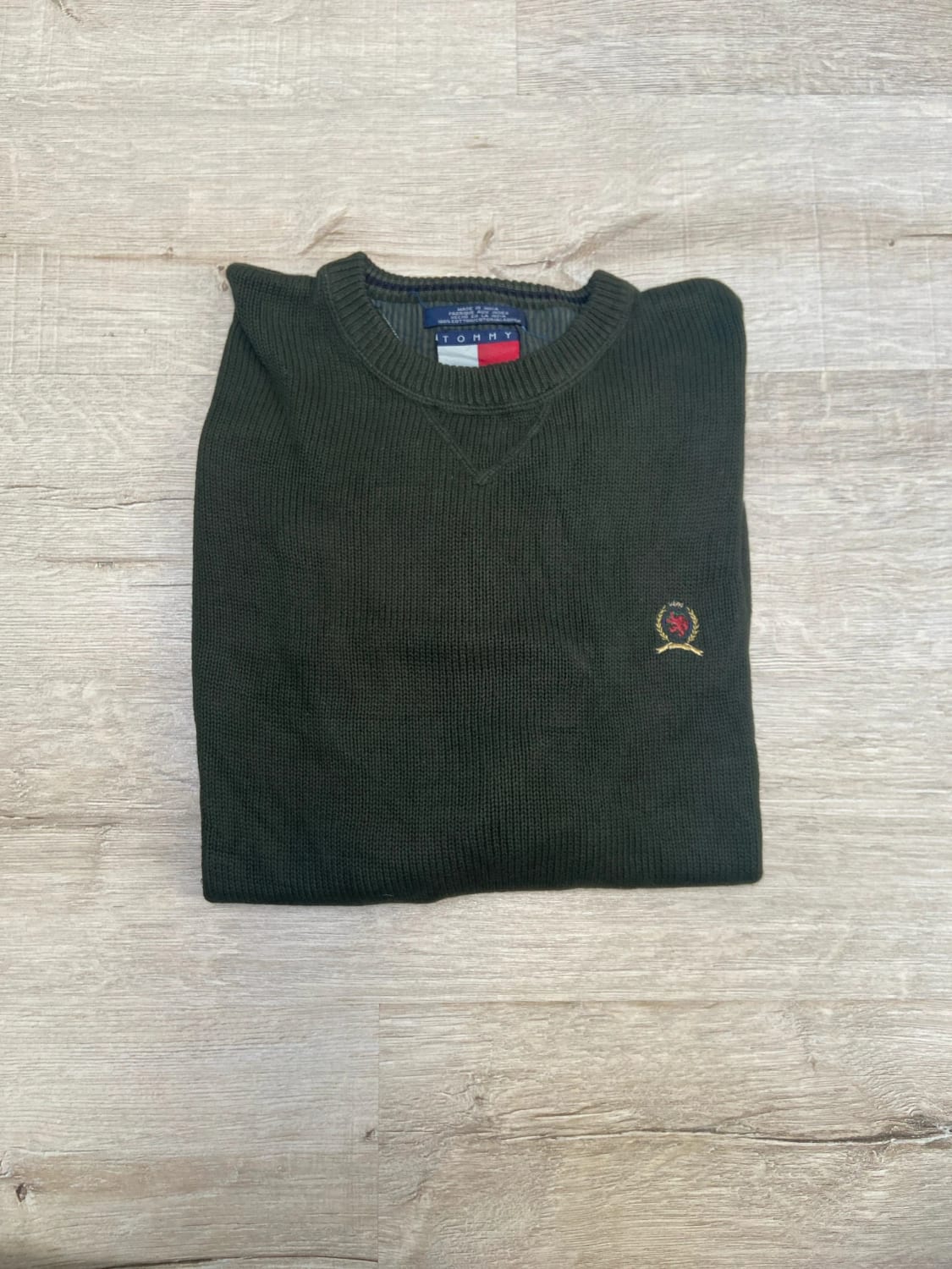 đź›’Pull Tommy Hilfiger Taille M Kaki Vintage đź›’