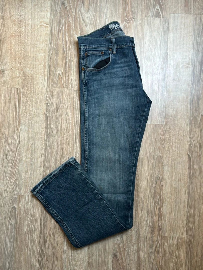 đź›’Jeans Wrangler W31 L36đź›’