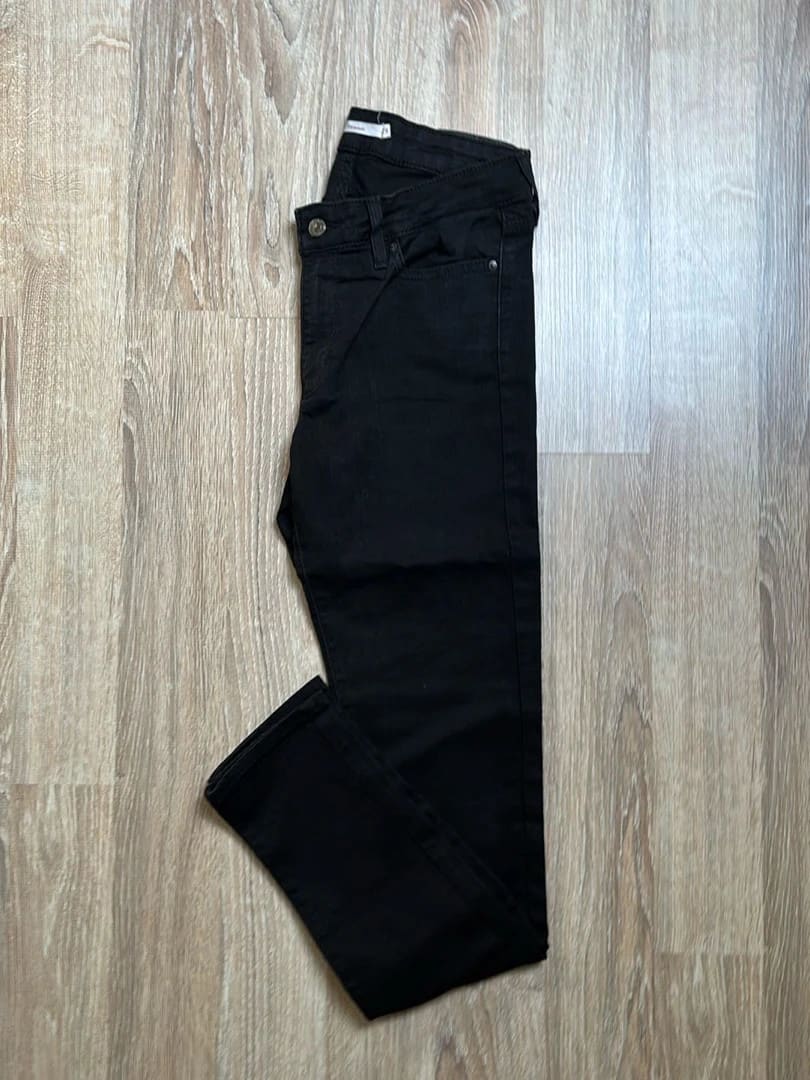 đź›’Jeans Levi's W29 L32đź›’