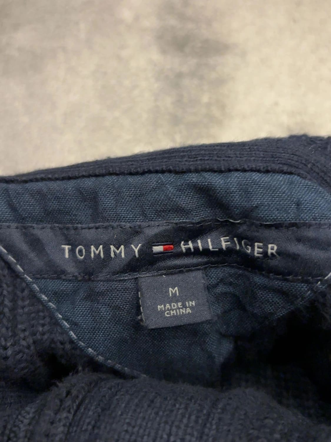 đź›’Pull Tommy Hilfiger Taille Mđź›’