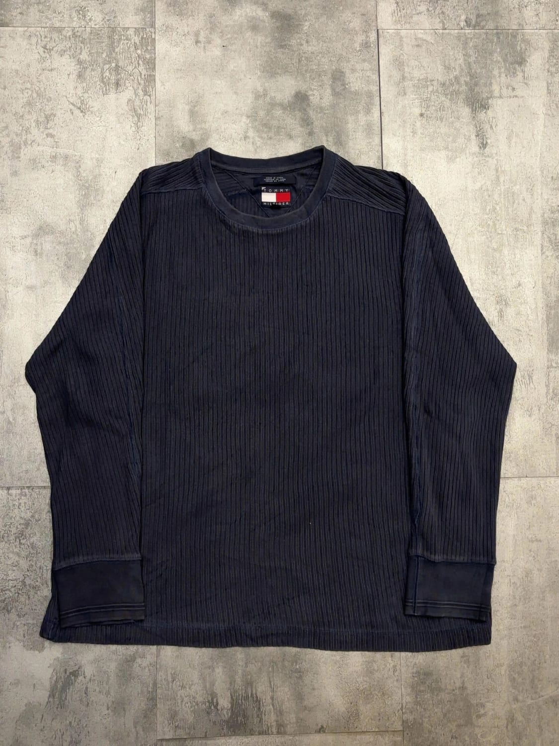 đź›’Pull Tommy Hilfiger Taille M đź›’
