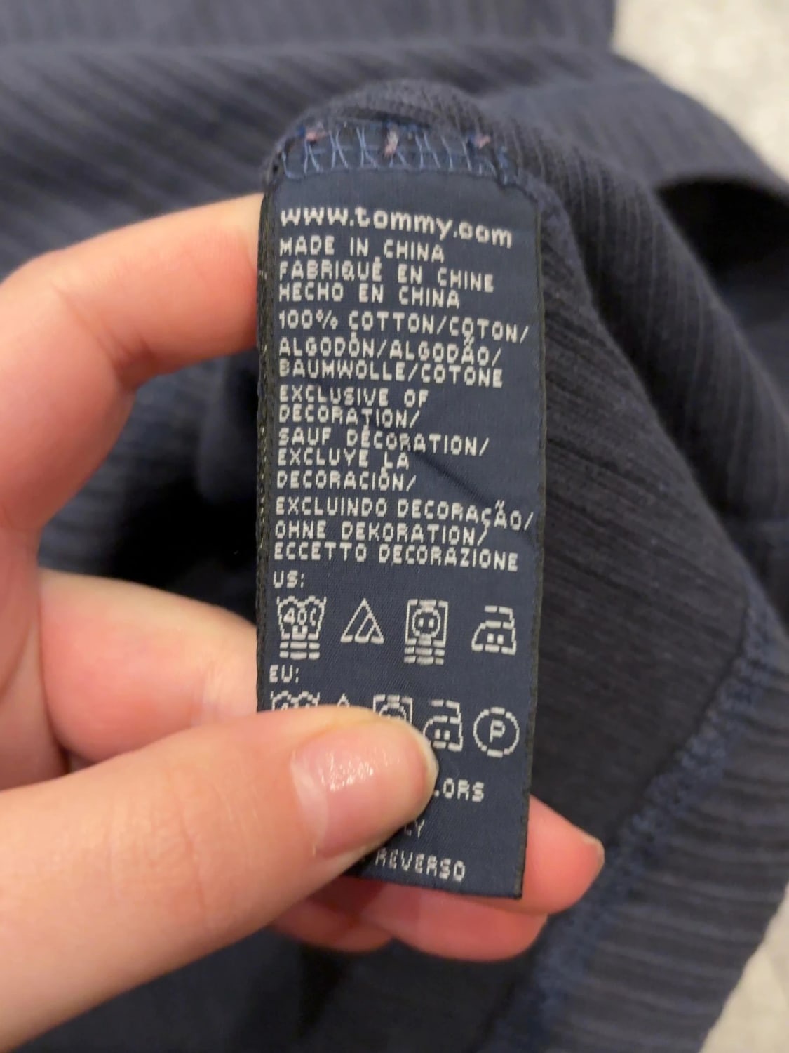 đź›’Pull Tommy Hilfiger Taille M đź›’