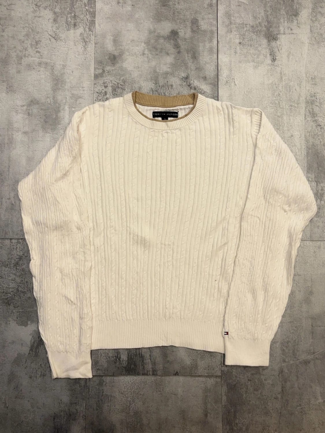 🛒Pull Tommy Hilfiger Taille M Crème Blanc Cassé🛒