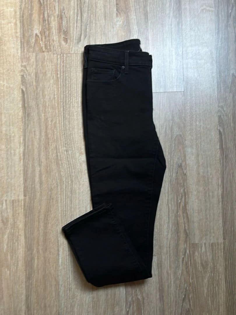 đź›’Jeans Levi's W28 L28đź›’