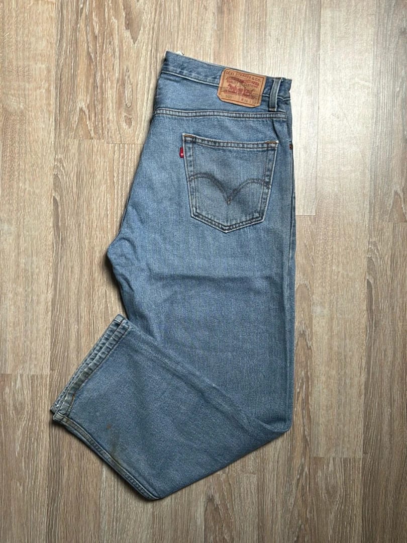 đź›’Jeans Levi's 505 W36 L29đź›’