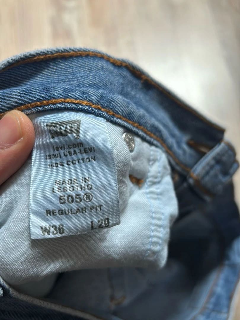 đź›’Jeans Levi's 505 W36 L29đź›’