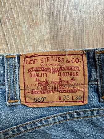🛒Jeans Levi's 569 W38 L30🛒