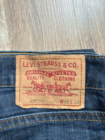 🛒Jeans Levi's W38 L32🛒