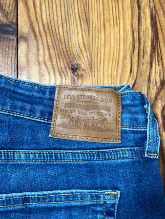 🛒Jeans Levi's W33 L32🛒