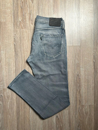 🛒Jeans Levi's W33 L34🛒