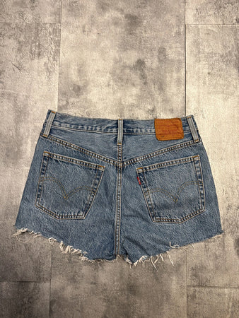 🛒Short en jean Levi's 501 W27🛒